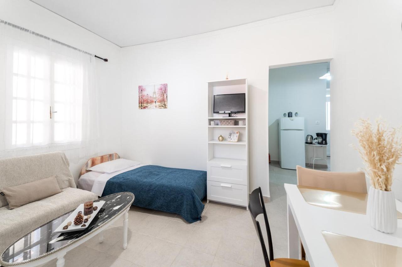 Athenais Apartment Lixouri Bagian luar foto